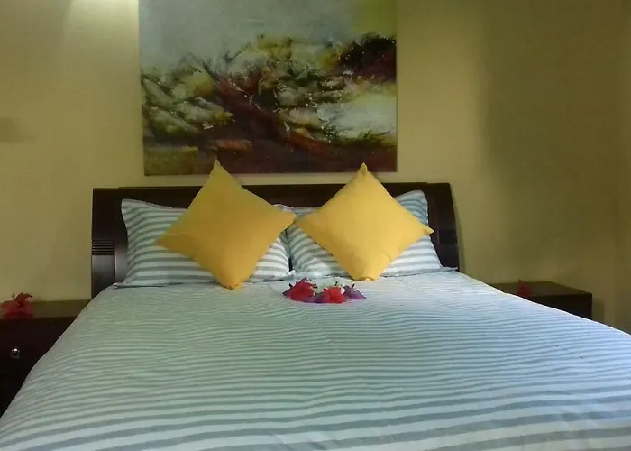 Shay Lyah Self Catering Victoria