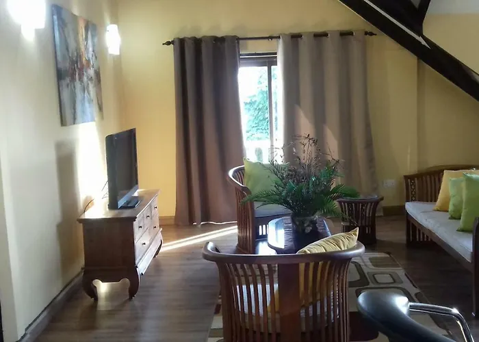 Shay Lyah Self Catering Apartament *
